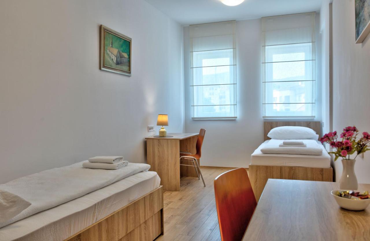Hotel Dompes Mostar Eksteriør billede